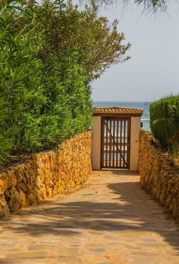 1Br Beachfront Complex - Mi Capricho Sitio de Calahonda Eksteriør bilde